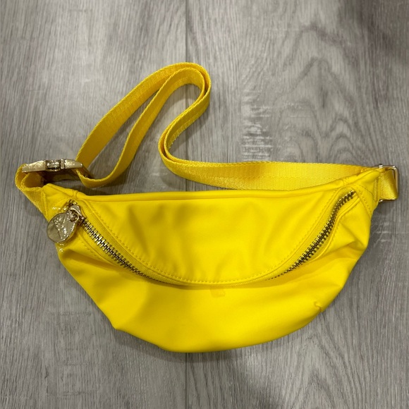 STONEY CLOVER LANE Lemon Classic Fanny Pack - Picture 4 of 4
